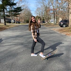 Meet your Posher, Natalie